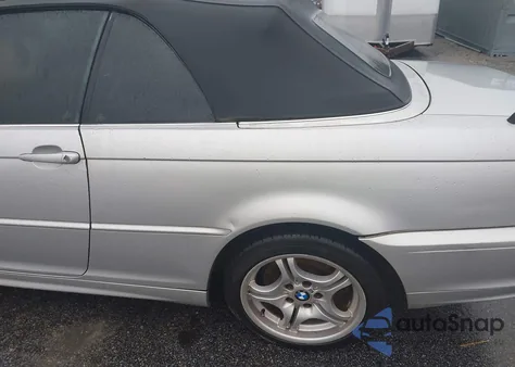 2003 BMW 330Ci z USA, uszkodzony, nr VIN WBABS53413JU97263
